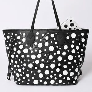 New and unused item LOUIS VUITTON Tote Bag Yayoi Kusama Never MM Monogram Empreinte Infinity Dot M46390 Leather Used 4a001436