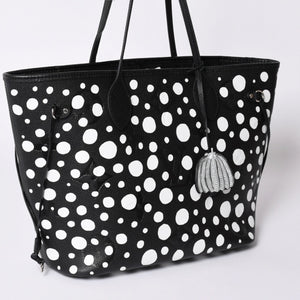 New and unused item LOUIS VUITTON Tote Bag Yayoi Kusama Never MM Monogram Empreinte Infinity Dot M46390 Leather Used 4a001436