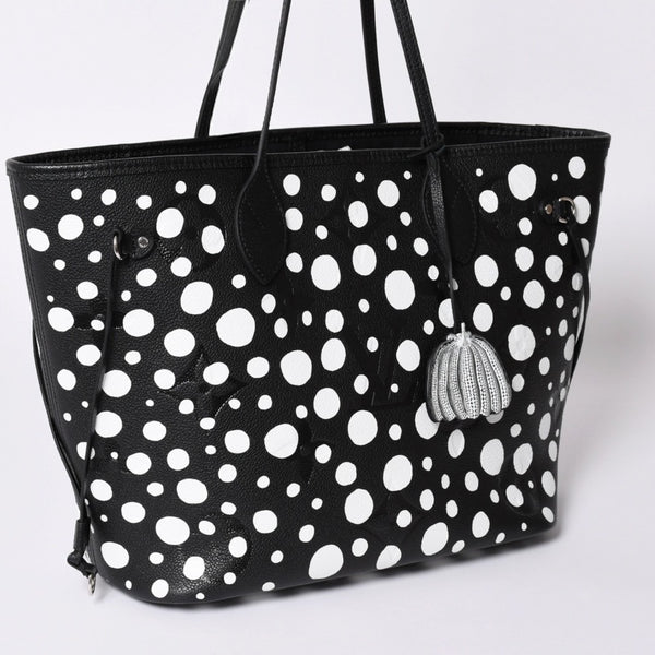 New and unused item LOUIS VUITTON Tote Bag Yayoi Kusama Never MM Monogram Empreinte Infinity Dot M46390 Leather Used 4a001436