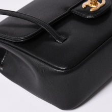 画像をギャラリービューアに読み込む, 新品未使用 CHANEL シャネル 26SS Small Flap Bag Black ジェニー愛用 スモール フラップバッグ ブラック ゴールド金具 中古 4a001715