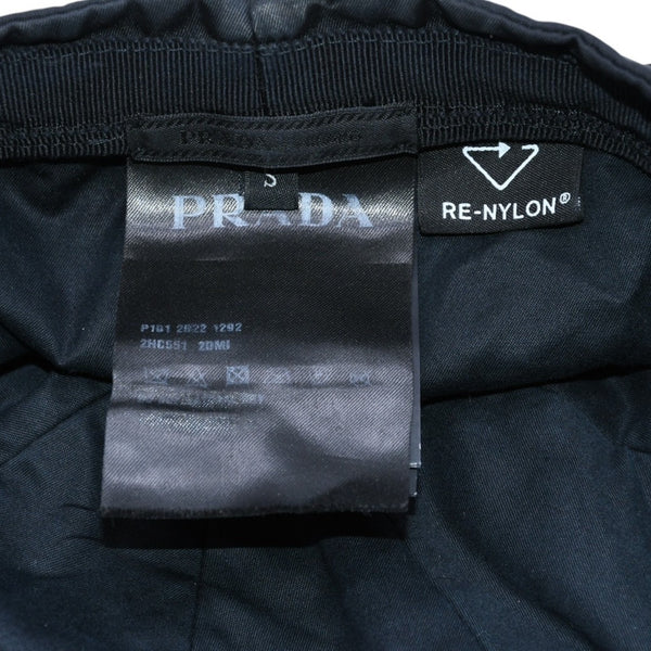 極美品 PRADA プラダ Re-Nylon テスートキャスケット ナイロン ブラック 2HC551 2DMI キャップ トライアングルロゴ 美品 中古 4a001747