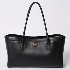 New and unused CHANEL SMALL SHOPPING BAG Small Shopping Bag Tote Bag AS6243 Random Number Coco Mark Used 4a001769