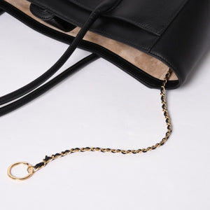 New and unused CHANEL SMALL SHOPPING BAG Small Shopping Bag Tote Bag AS6243 Random Number Coco Mark Used 4a001769