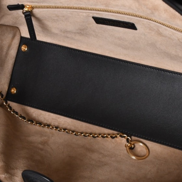 New and unused CHANEL SMALL SHOPPING BAG Small Shopping Bag Tote Bag AS6243 Random Number Coco Mark Used 4a001769