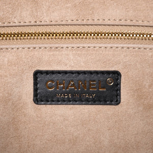 New and unused CHANEL SMALL SHOPPING BAG Small Shopping Bag Tote Bag AS6243 Random Number Coco Mark Used 4a001769