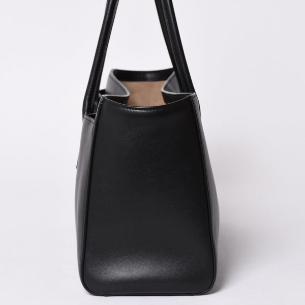 New and unused CHANEL SMALL SHOPPING BAG Small Shopping Bag Tote Bag AS6243 Random Number Coco Mark Used 4a001769