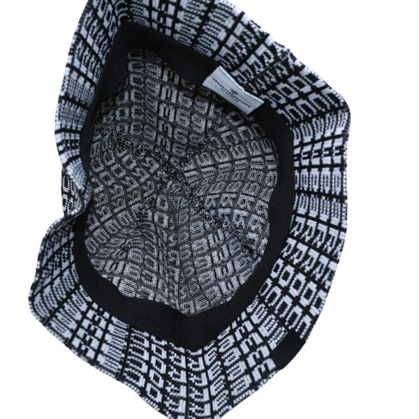 Very Good Condition ROCAWEAR Hat All Over Pattern Brand Logo Plate Cotton Black White Used 4a001550