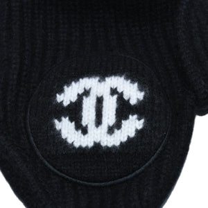 New and unused CHANEL 26AW Flight Cap Pilot Cap with Bonbon Knit Cap AAB271 Coco Mark Cashmere Silk Black Used 4a001770