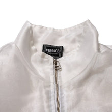 画像をギャラリービューアに読み込む, 極美品 VERSACE JEANS COUTURE ヴェルサーチ ジーンズ クチュール VINTAGE 90's シアー ボンバージャケット ホワイト 刺繍ロゴ 中古 4a001782