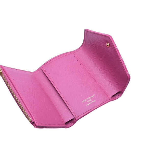 極美品 ルイヴィトン 三つ折り財布 モノグラム デニムポルトフォイユヴィクトリーヌ M27707 フューシャデニム 復刻新型 中古 4a001807
