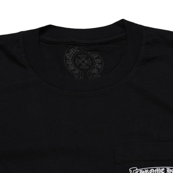 新品未使用 CHROME HEARTS クロムハーツ スクロールロゴTシャツ ブラック 黒 ポケットTシャツ 半袖Tシャツ 中古 4a001880