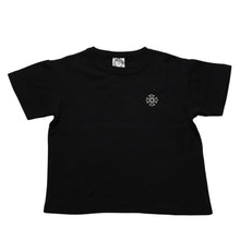 画像をギャラリービューアに読み込む, 極美品 CHROME HEARTS クロムハーツ 氷室京介コラボレーションロゴTシャツ スクロールロゴ Hロゴ クロップ丈 ブラック 黒 中古 4a001881