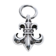 画像をギャラリービューアに読み込む, CHROME HEARTS クロムハーツ BS FLUER CHARM LARGE BSフレア チャーム ペンダントトップ 重量約21.38g 美品 中古 4a001904