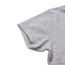 画像をギャラリービューアに読み込む, Disney ディズニー Mickey Mouse ミッキーマウス プリントTシャツ グレー ホワイト レッド イエロー サイズS 美品 中古 4a002144