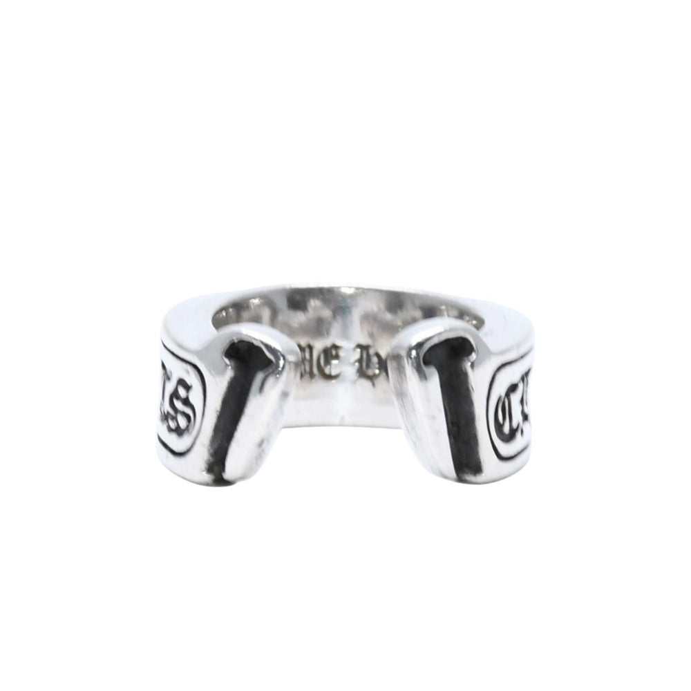 CHROME HEARTS LG SCROLL LABEL RING Large scroll label ring Weight approx. 10.53g Size 6 Silver 925 Good condition Used 4a001896