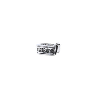 CHROME HEARTS LG SCROLL LABEL RING Large scroll label ring Weight approx. 10.53g Size 6 Silver 925 Good condition Used 4a001896