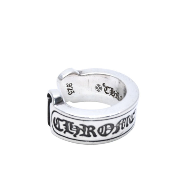 CHROME HEARTS LG SCROLL LABEL RING Large scroll label ring Weight approx. 10.53g Size 6 Silver 925 Good condition Used 4a001896