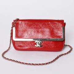Very good condition CHANEL No. 11 Chain Shoulder Bag Red Silver hardware Silver Used 4a001912