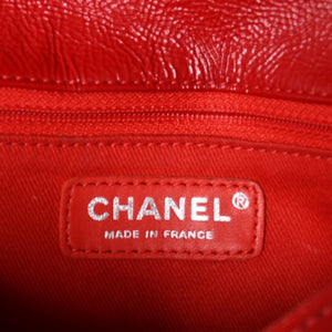 Very good condition CHANEL No. 11 Chain Shoulder Bag Red Silver hardware Silver Used 4a001912