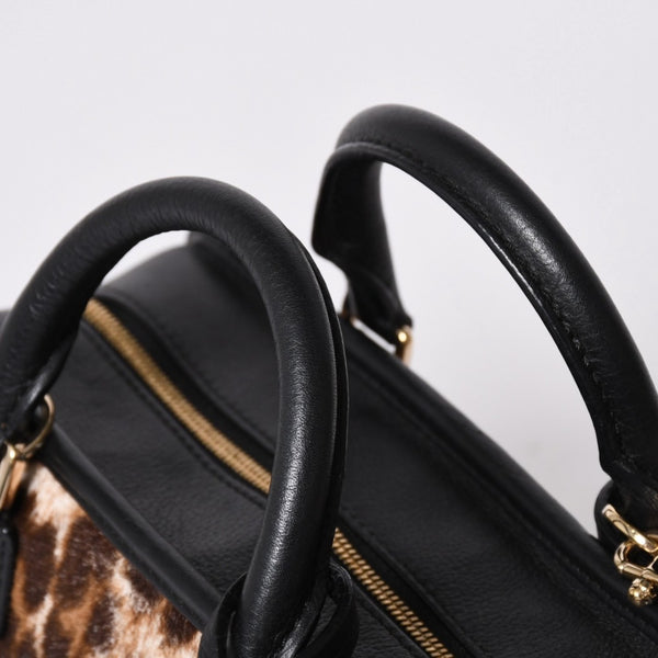 極美品 LOEWE ロエベ Amazona 23 アマソナ 23 2WAYバッグ 352.99.H71 レオパード ハラコ レザー ブラック ゴールド金具 中古 4a001652