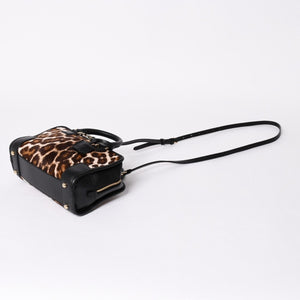 極美品 LOEWE ロエベ Amazona 23 アマソナ 23 2WAYバッグ 352.99.H71 レオパード ハラコ レザー ブラック ゴールド金具 中古 4a001652