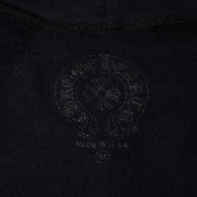 画像をギャラリービューアに読み込む, 新品未使用 CHROME HEARTS クロムハーツ 2025年 ジップアップフーディー パーカー サイズM セメタリー ホースシュー ブラック ピンク 中古 4a002042