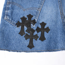 画像をギャラリービューアに読み込む, 新品未使用 CHROME HEARTS クロムハーツ × Levi's リーバイス セメタリークロスパッチ デニムミニスカート サイズ25 11パッチ 中古 4a002040