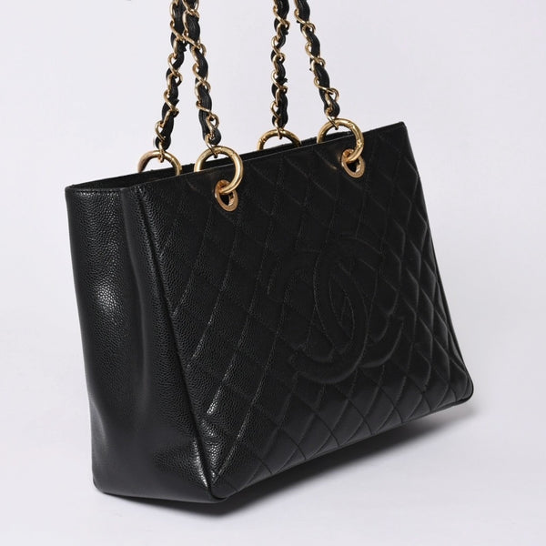 Very Good Condition CHANEL GST Caviar Skin Matelasse Chain Tote Bag No. 18 Shoulder Bag Black Gold Hardware Used 4a001924