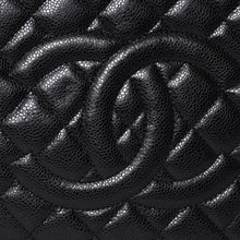 画像をギャラリービューアに読み込む, 極美品 CHANEL シャネル GST キャビアスキンマトラッセ チェーントートバッグ 18番台 ショルダーバッグ ブラック ゴールド金具 中古 4a001924