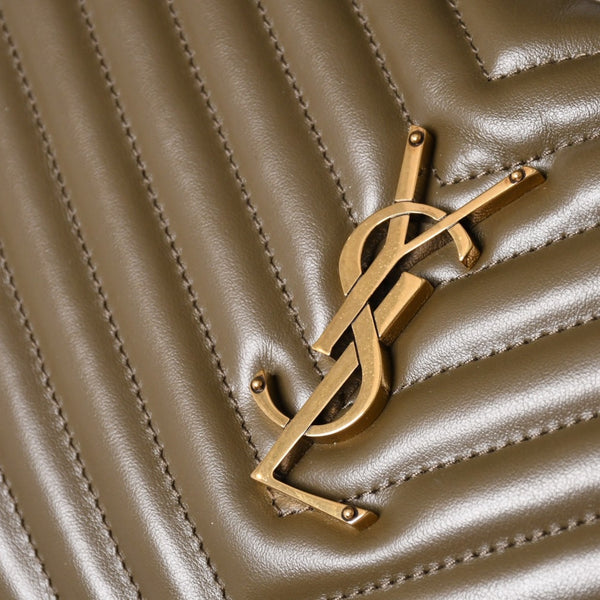 Very good condition Saint Laurent Saint Laurent Shoulder Bag Shoulder bag Crossbody bag PTR612544・0720 Used 4a001930
