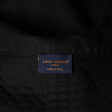 画像をギャラリービューアに読み込む, 極美品 LOUIS VUITTON ルイヴィトン バケットハットモノグラムブラスト M5273L ブラック ハット 撥水加工 キャップ リバーシブル仕様 中古 4a001938