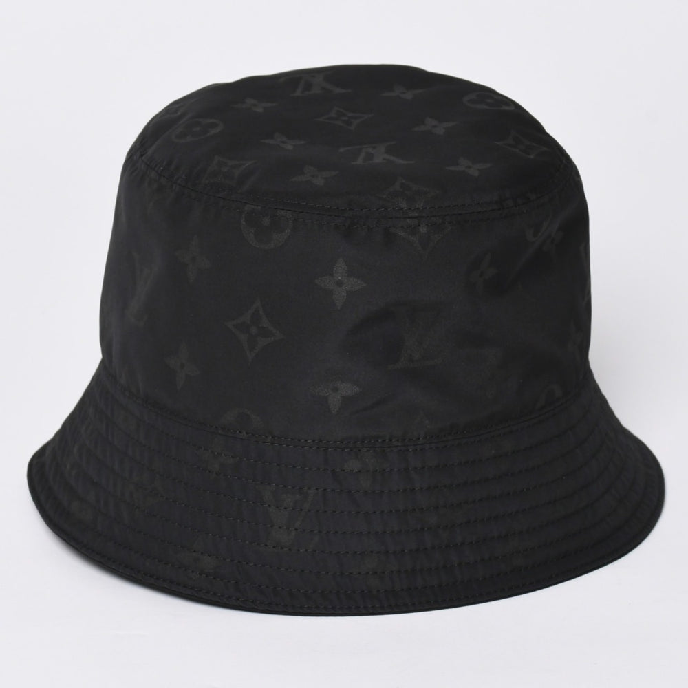 極美品 LOUIS VUITTON ルイヴィトン バケットハットモノグラムブラスト M5273L ブラック ハット 撥水加工 キャップ リバーシブル仕様 中古 4a001938