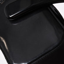 画像をギャラリービューアに読み込む, 極美品 PRADA プラダ ハンドバッグ サテン ミニ バニティ トライアングルロゴ 三角ロゴプレート アセテート ブラック 中古 4a001984