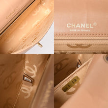 画像をギャラリービューアに読み込む, CHANEL シャネル ワイルドステッチ マトラッセ25 チェーンショルダーバッグ 8番台 ココマーク カーフスキン ベージュ 美品 中古 4a001987