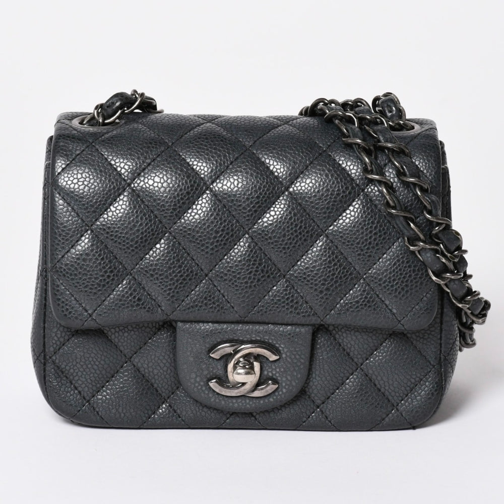 極美品 CHANEL シャネル ミニマトラッセ16 Sフラップ Sチェーンショルダーバッグ 20番台 ココマーク キャビアスキン シルバー金具 中古 4b011818
