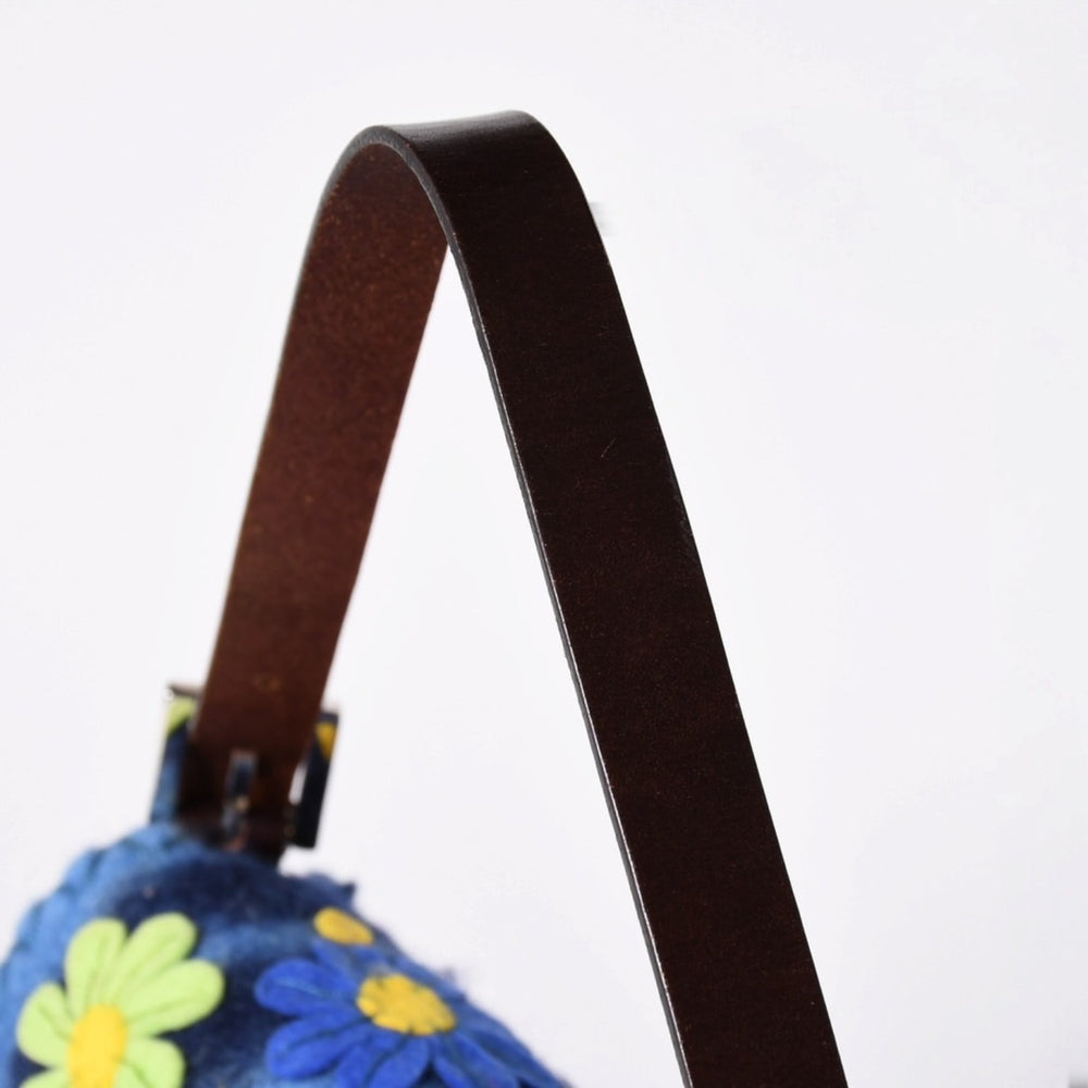 極美品 FENDI フェンディ マンマバケット ワンショルダーバッグ フェルト レザー フラワー パッチワーク ブルー シルバー金具 中古 4a001994