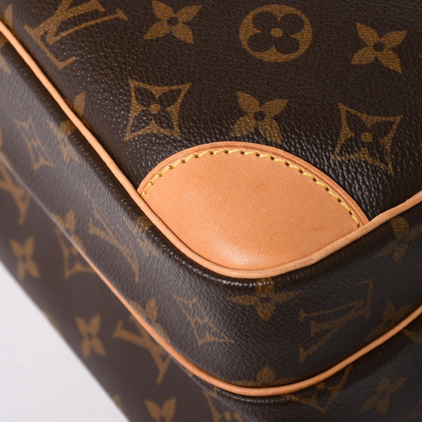 極美品 LOUIS VUITTON ルイヴィトン ナイル ショルダーバッグ M45244 モノグラム ブラウン PVC レザー ゴールド金具 中古 4a000376