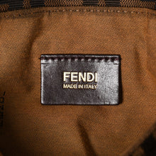 Load image into Gallery viewer, 極美品 FENDI フェンディ ハンドバッグ 8BK070 ズッカ柄 ブラウン レザー キャンバス ブラウン ゴールド金具 中古 4a002004