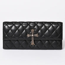 Load image into Gallery viewer, CHROME HEARTS クロムハーツ ディナーバッグ クラッチバッグ ラージクロス マトラッセ ラムスキン ブラック 美品 中古 4a002005