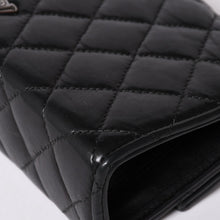 Load image into Gallery viewer, CHROME HEARTS クロムハーツ ディナーバッグ クラッチバッグ ラージクロス マトラッセ ラムスキン ブラック 美品 中古 4a002005