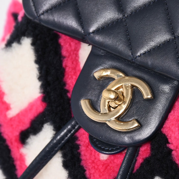 極美品 CHANEL シャネル URBAN SPIRIT MEDIUM アーバンスピリット ミディアム バックパック A91121 23番台 ココマーク シアリング 中古 4a001454