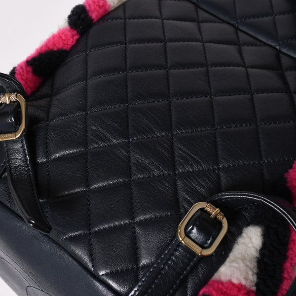 極美品 CHANEL シャネル URBAN SPIRIT MEDIUM アーバンスピリット ミディアム バックパック A91121 23番台 ココマーク シアリング 中古 4a001454