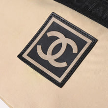 Load image into Gallery viewer, CHANEL シャネル スポーツライン ココマーク トラベルポーチ ウエストバッグ・ボディバッグ 7番台 ベージュ ブラック金具 美品 中古 4a002007