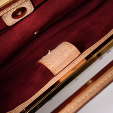 Load image into Gallery viewer, 極美品 LOUIS VUITTON ルイヴィトン モノグラムマルチカラー ジュディPM 村上隆 ハンドバッグ M40257 ホワイト 中古 4a001983