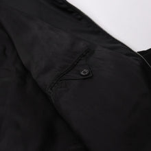 Load image into Gallery viewer, 極美品 PRADA プラダ クロップド ナイロンジップアップジャケット 292101 サイズ42 トライアングルロゴ ブラック 中古 4a001042