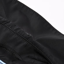 Load image into Gallery viewer, 極美品 PRADA プラダ クロップド ナイロンジップアップジャケット 292101 サイズ42 トライアングルロゴ ブラック 中古 4a001042