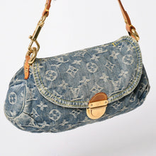 Load image into Gallery viewer, LOUIS VUITTON ルイヴィトン ミニプリーティ ワンショルダーバッグ M95050 モノグラム デニム インディゴブルー 美品 中古 4a001996