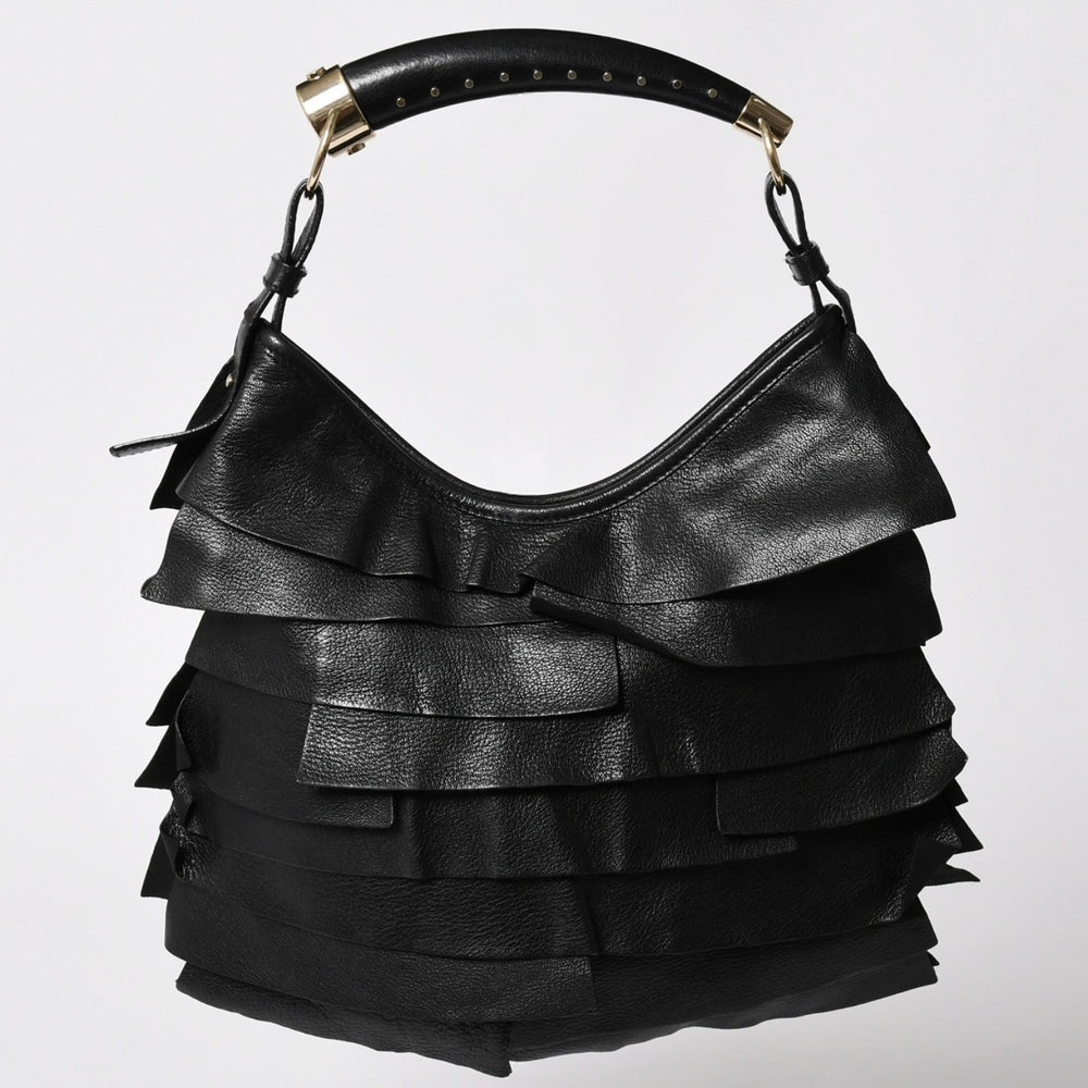 Very good condition YVES SAINT LAURENT Yves Saint Laurent Saint-Tropez One Shoulder Bag Black Frill Leather Logo Shoulder Bag 132244 Gold Hardware Used 4a002027