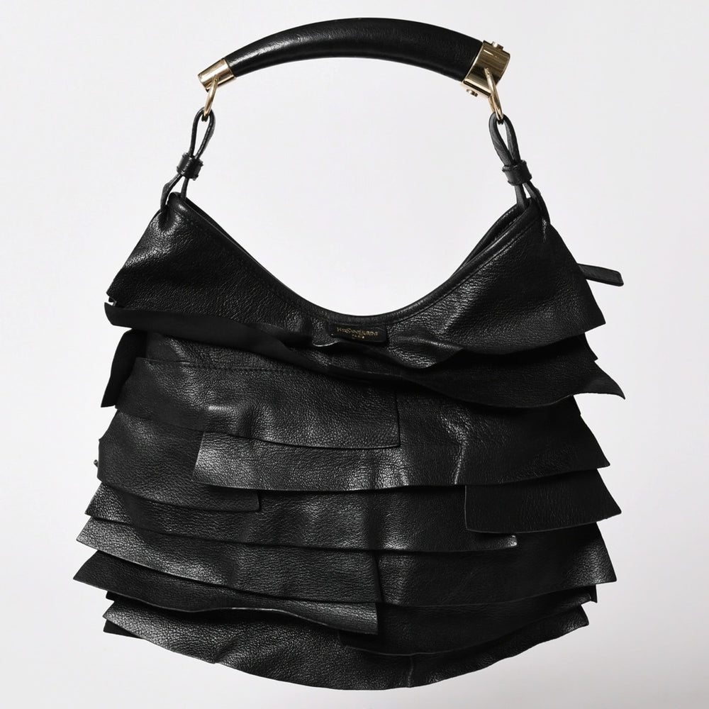 Very good condition YVES SAINT LAURENT Yves Saint Laurent Saint-Tropez One Shoulder Bag Black Frill Leather Logo Shoulder Bag 132244 Gold Hardware Used 4a002027