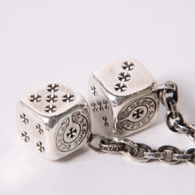 Load image into Gallery viewer, 極美品 CHROME HEARTS クロムハーツ DICE DBL KEY CHAIN ダブルダイス キーチェーン 重量約82.9g 2013/.925刻印 シルバー925 中古 4a002525